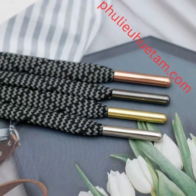 Đầu bọc dây luồn quần áo