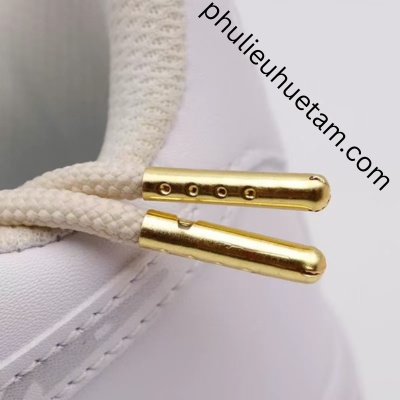 Đầu bọc dây luồn quần áo