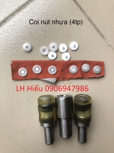 Cối đóng nút