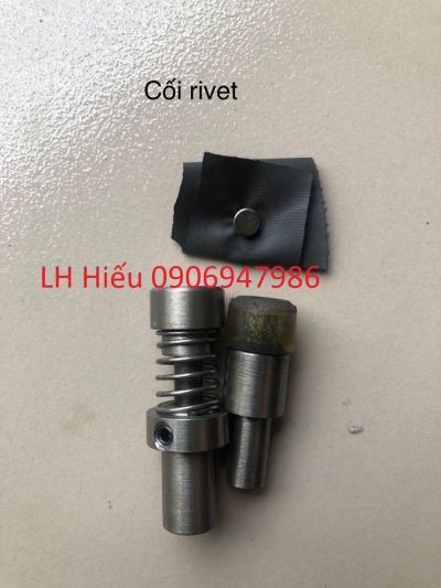 Cối đóng nút