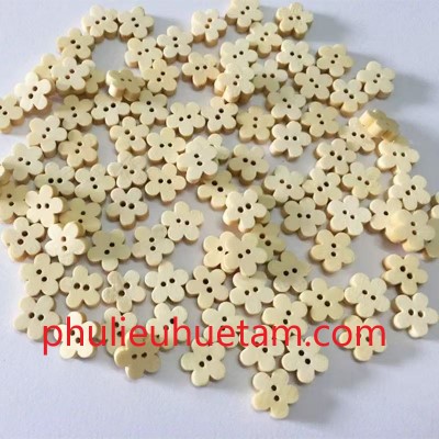 Nút gỗ hình bông hoa