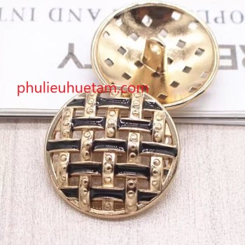 nút kim loại có chân