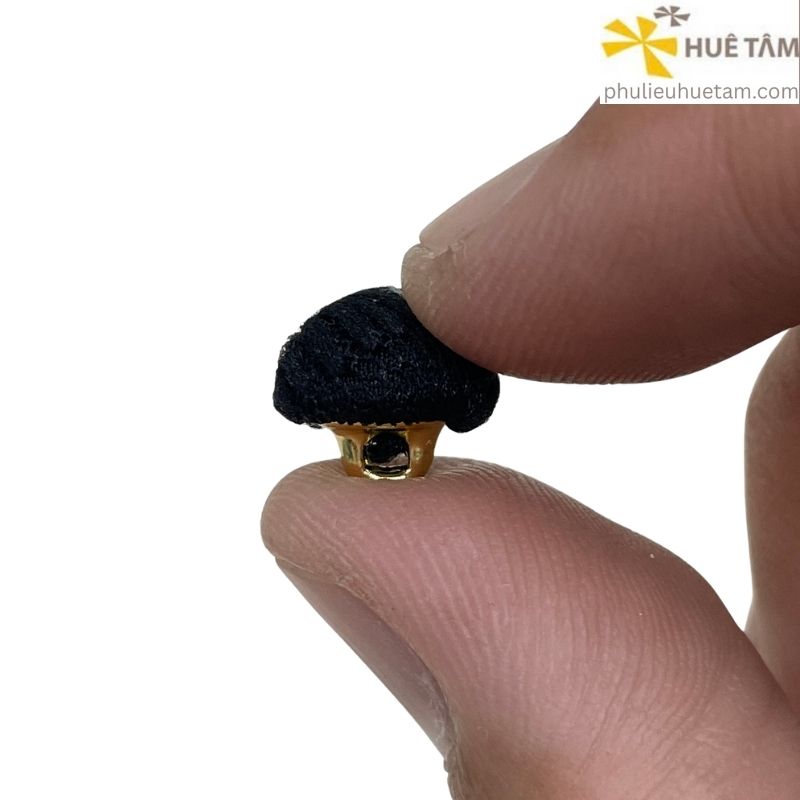 Cúc bọc vải chân đồng cao xi mạ màu vàng