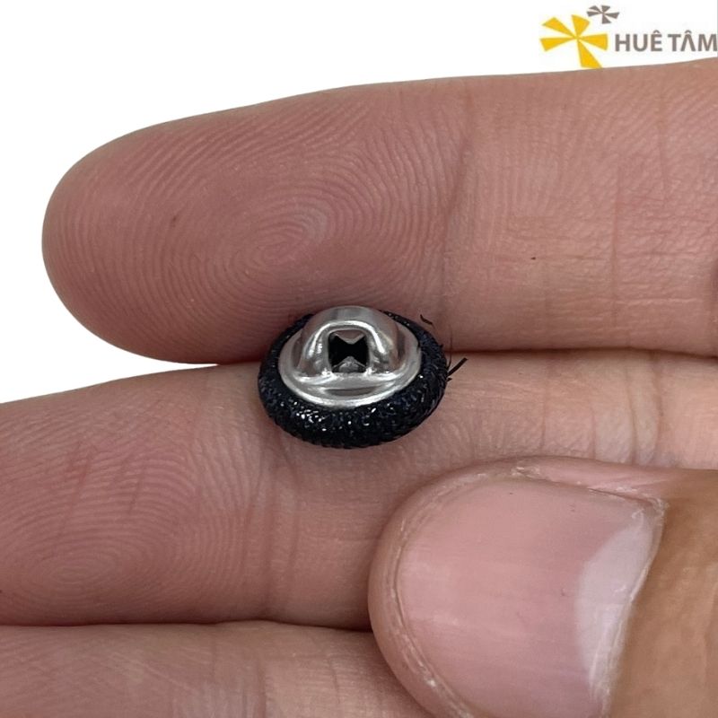 Cúc bọc vải chân đồng R xi mạ màu Nikel