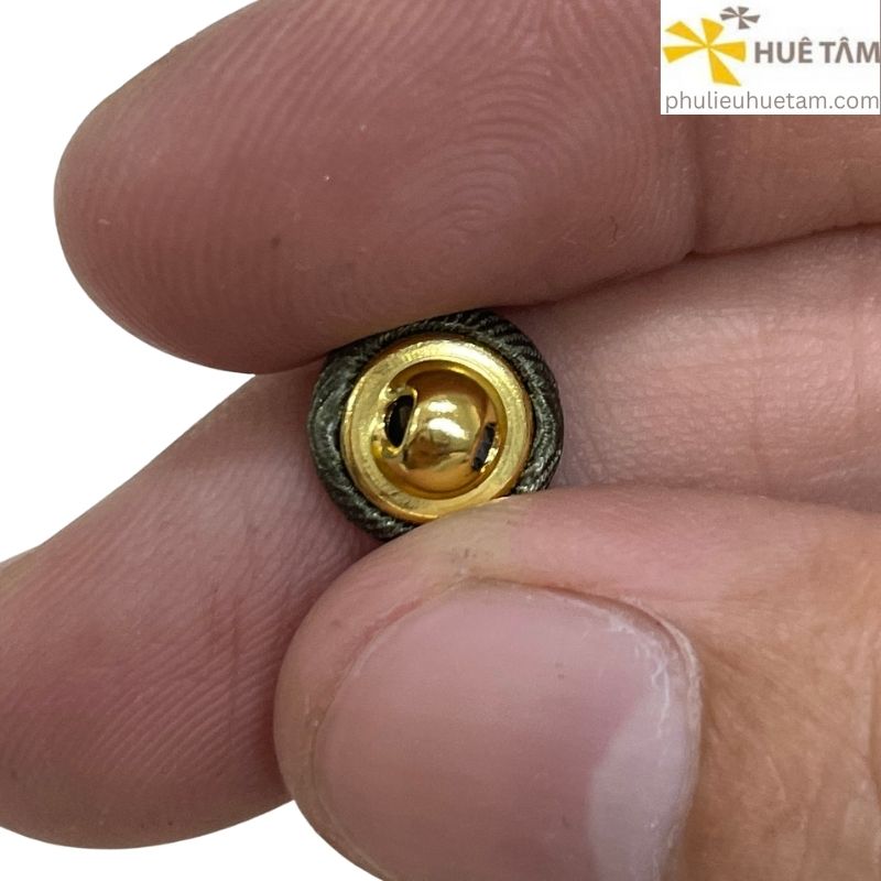 Cúc bọc vải chân đồng tròn