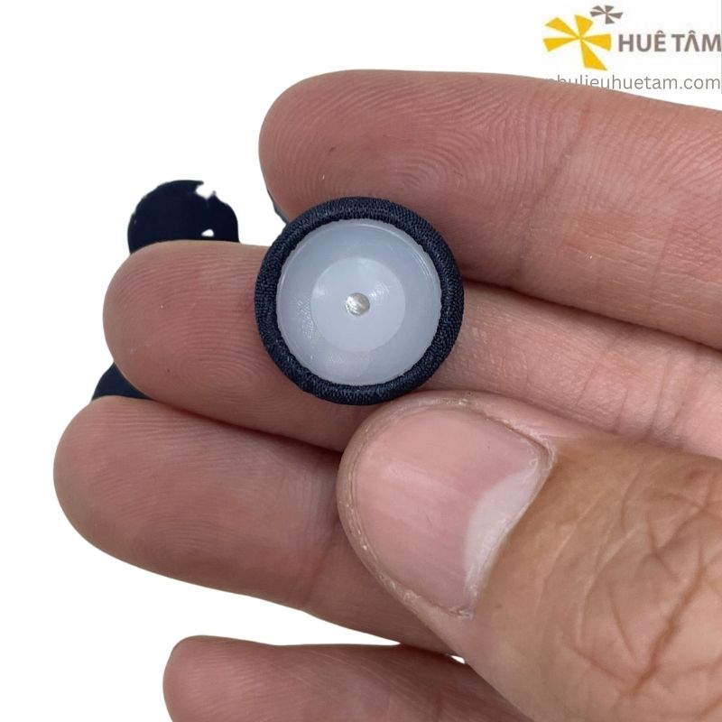 Cúc nón bọc vải đế nhựa đinh nhôm