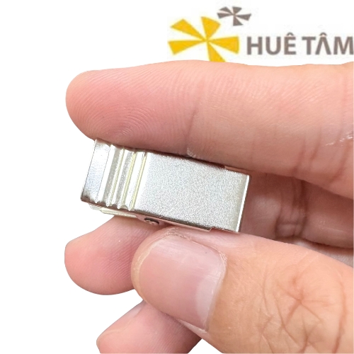 Đầu kẹp bảng tên - chất liệu sắt