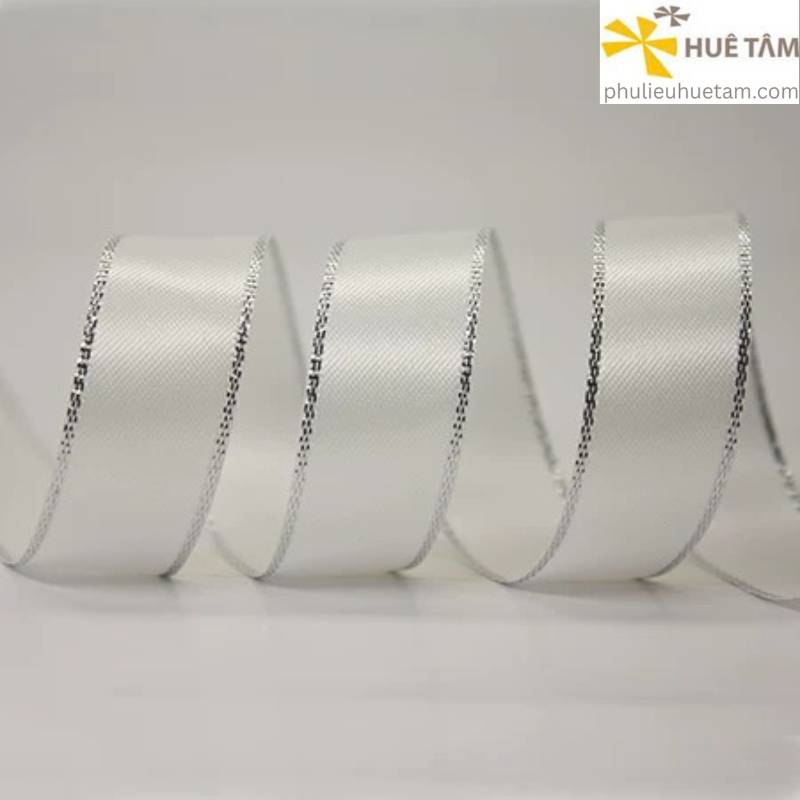 Dây ruy băng viền kim tuyến hiệu YAMA