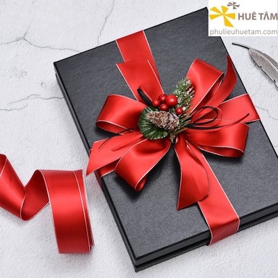 Dây ruy băng viền kim tuyến hiệu YAMA