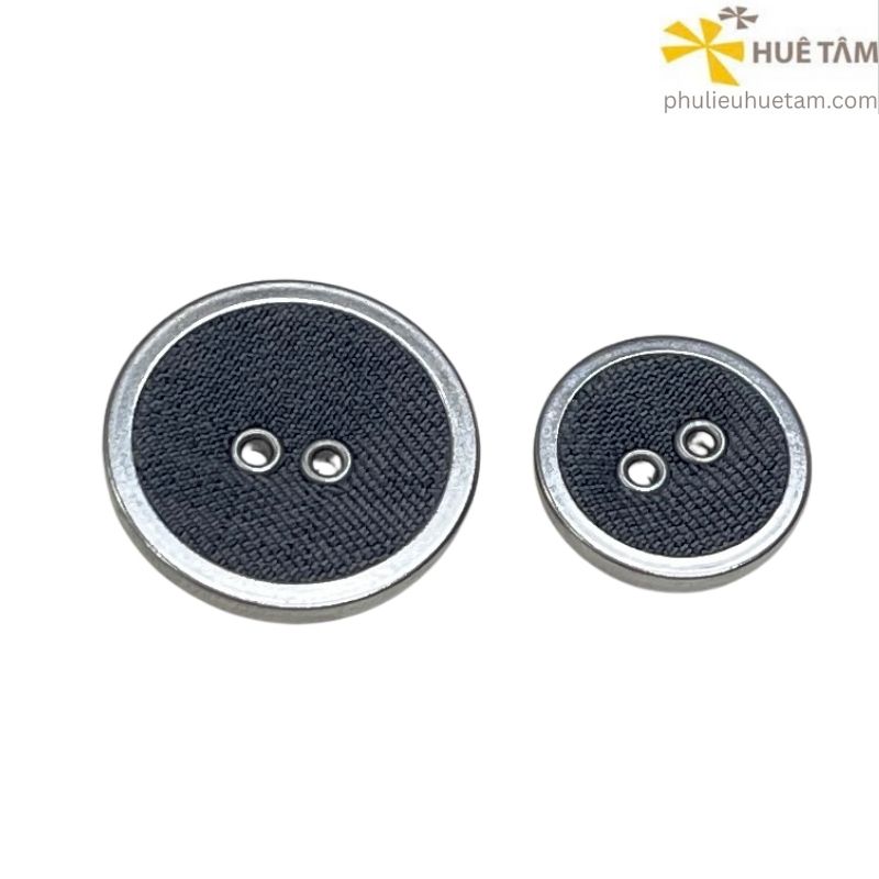 Khuy bọc vải hai lỗ viền khoen