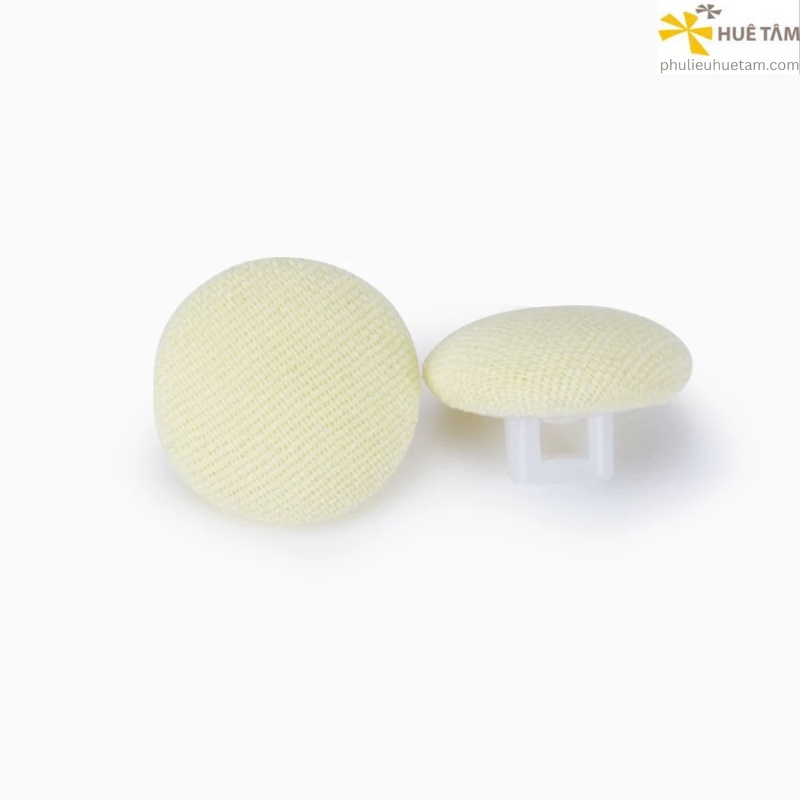 Nút bọc vải chân nhựa trắng16L