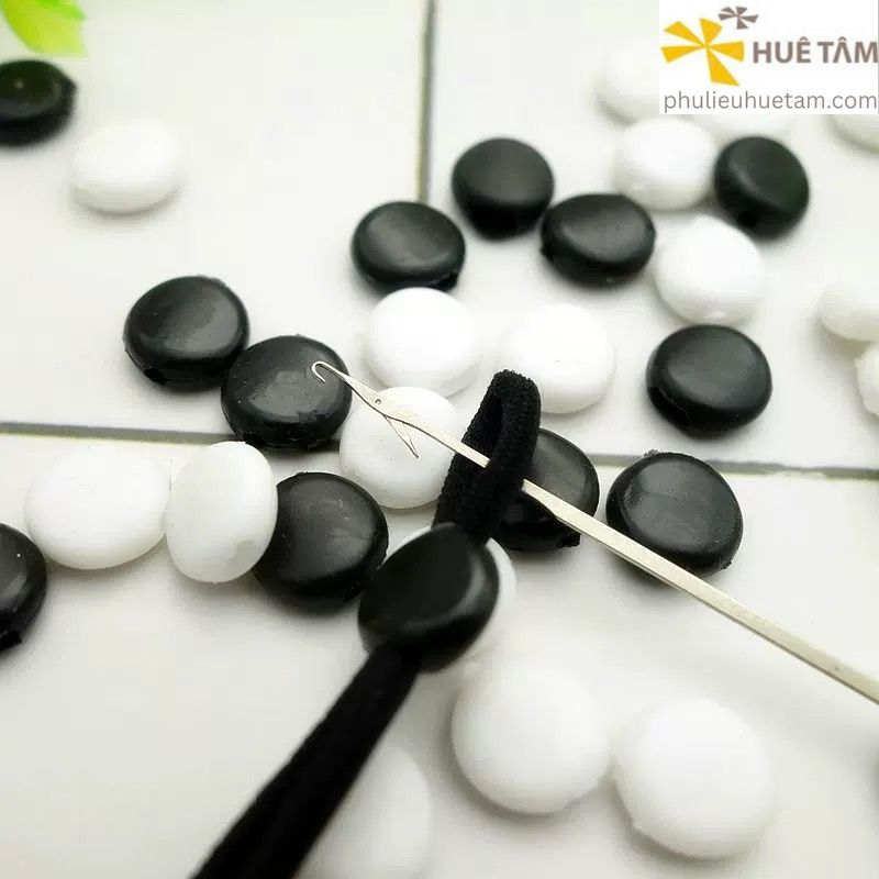 Nút chặn dây - chất liệu cao su