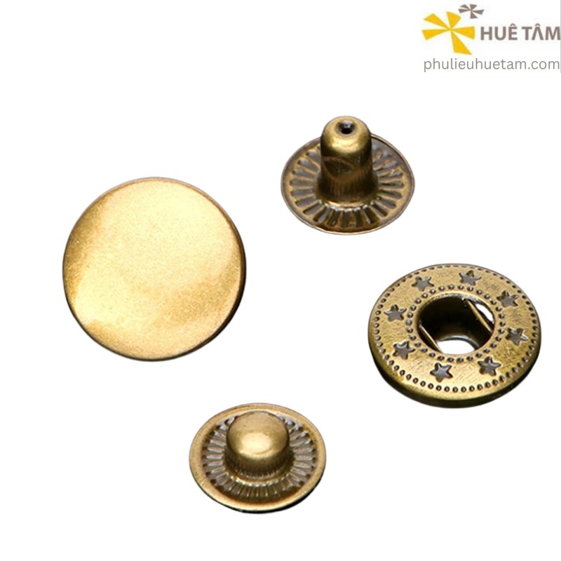Nút đồng bốn thành phần