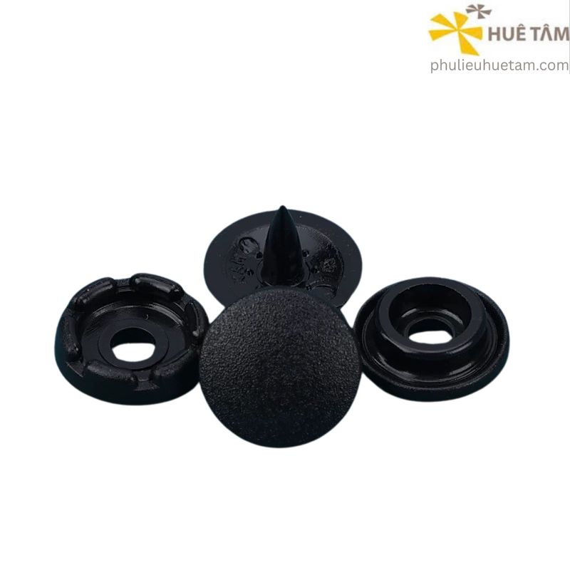 Nút nhựa bốn thành phần 9mm