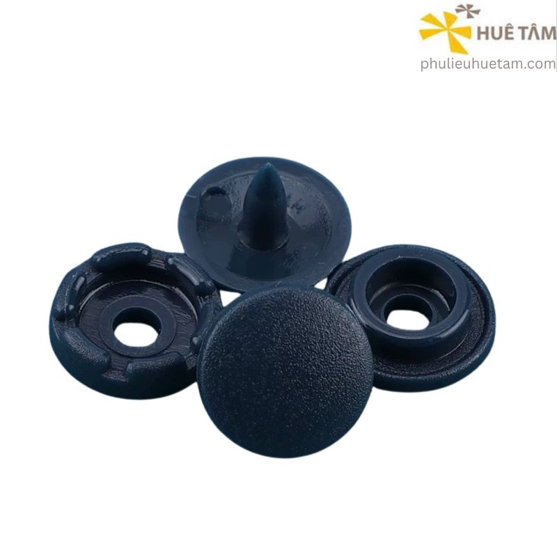 Nút nhựa bốn thành phần 9mm