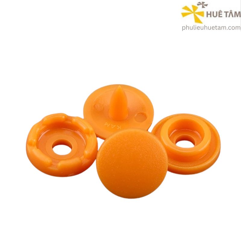 Nút nhựa bốn thành phần 9mm