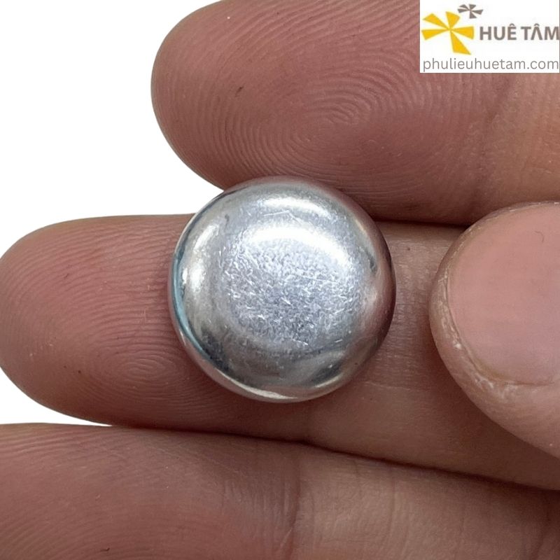 Phôi cúc nón bọc vải chân sắt 3 chấu