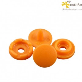 Nút nhựa bốn thành phần 9mm
