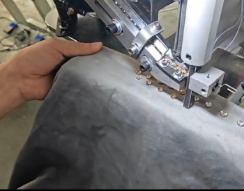 Gia công đóng hạt đá chấu tại TP Hồ Chí Minh