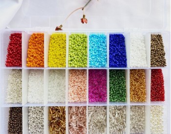 Hạt đá, hạt cườm, Hot-fix rhinestones – Phụ liệu tạo điểm nhấn trong thiết kế thời trang